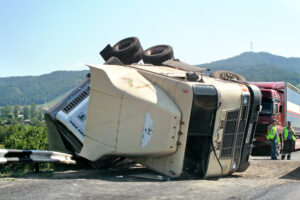 How Can Runion Personal Injury Lawyers Help After a Truck Accident?