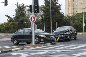How Curiel & Runion Personal Injury Lawyers in Phoenix, AZ Can Help Following an Intersection Crash